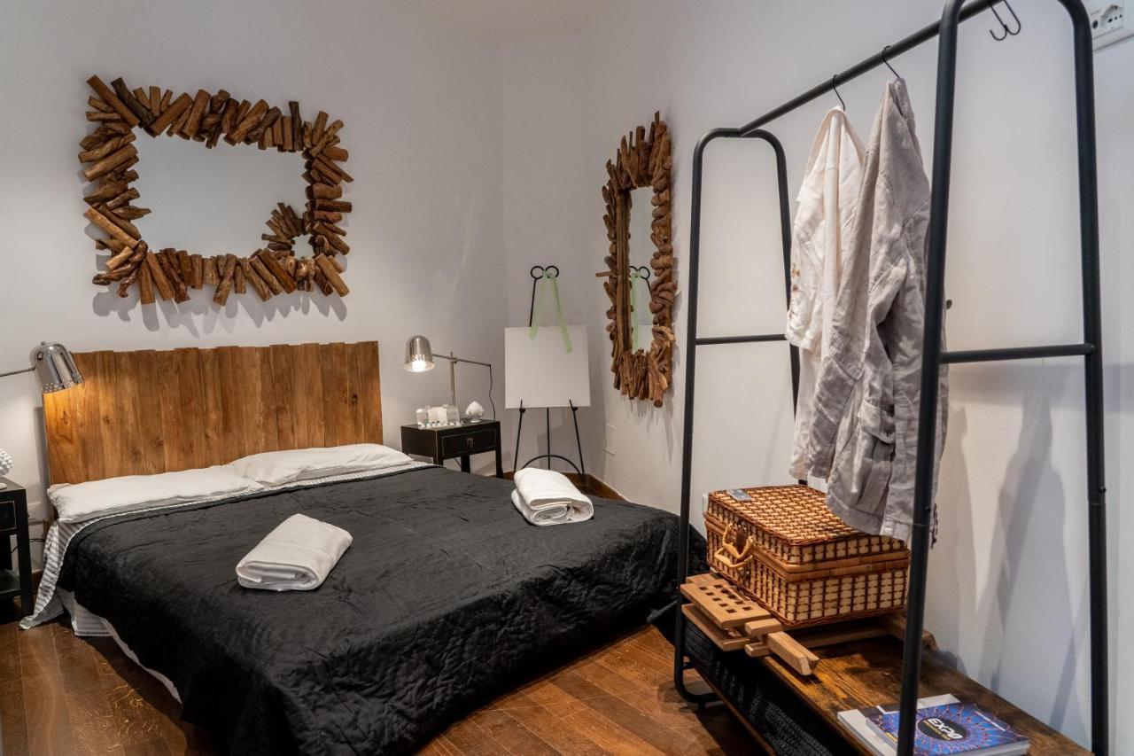 Ferienwohnung Wineart House, Terracielo Indipendente Nel Centro Di Monopoli Exterior foto