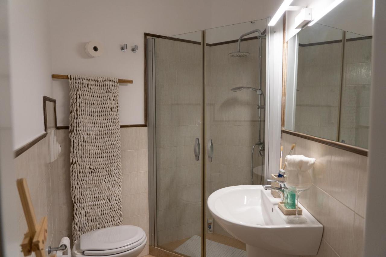 Ferienwohnung Wineart House, Terracielo Indipendente Nel Centro Di Monopoli Exterior foto