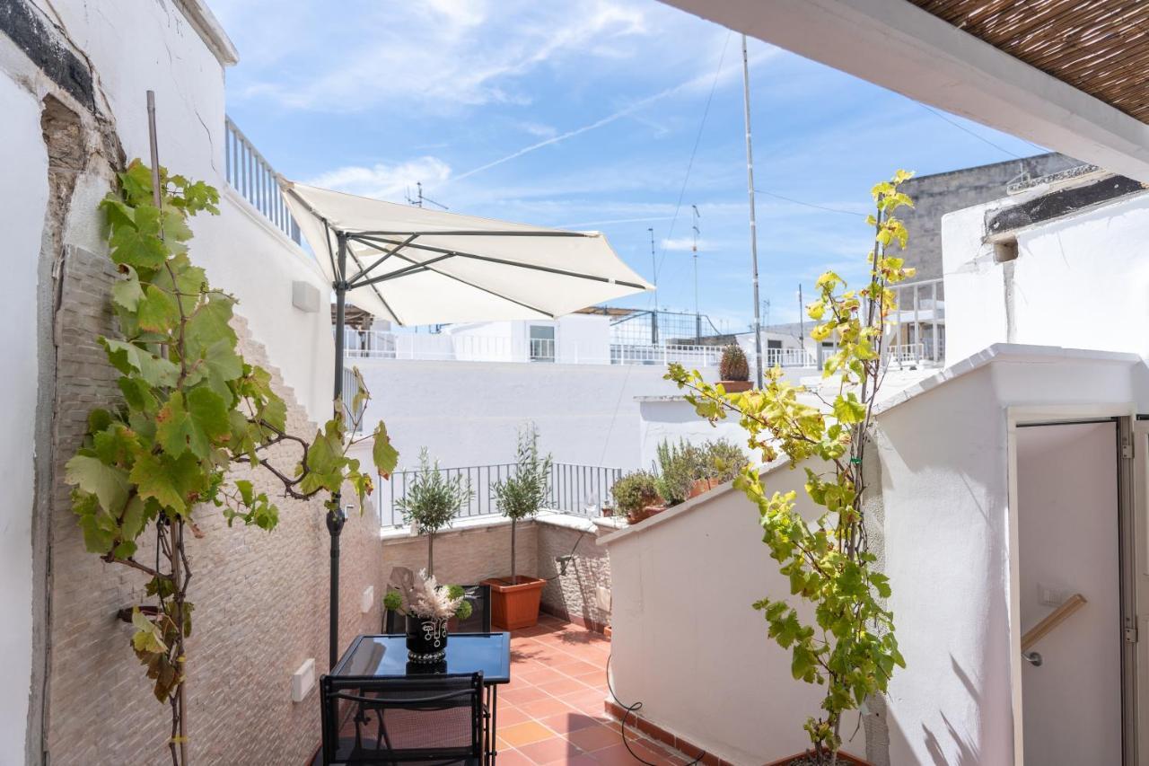Ferienwohnung Wineart House, Terracielo Indipendente Nel Centro Di Monopoli Exterior foto